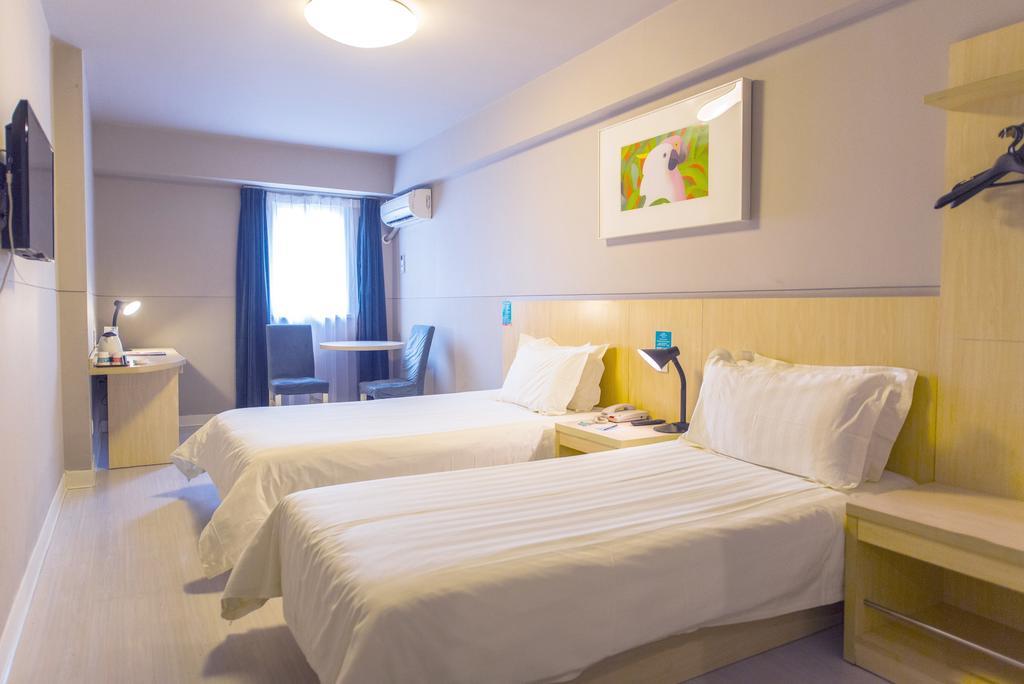 Jinjiang Maotai Road Hotel